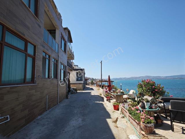 Urla Zeytinalanı Mh Denize Sıfır Kiralık 2+1 Daire