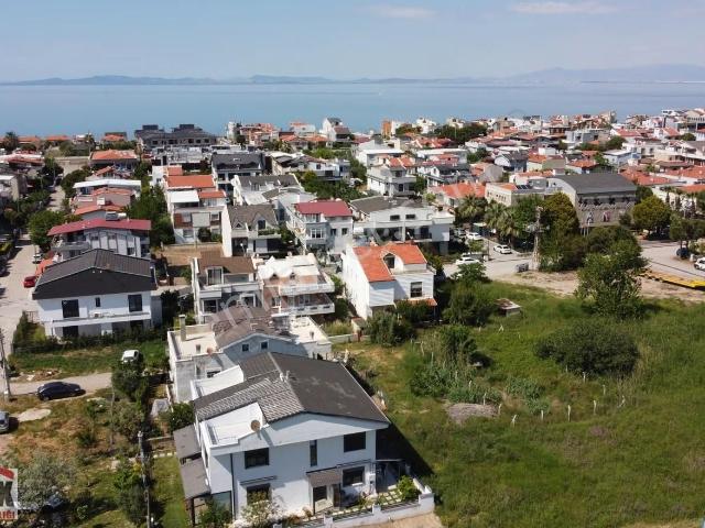 Urla Zeytinalanında Denize Çarşıya Yakın 3+1 Dublex Daire