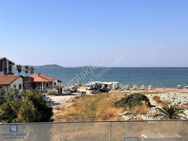 Urla'da Eşyalı Kiralık Dubleks Deniz Manzaralı 3+1 Dubleks Daire