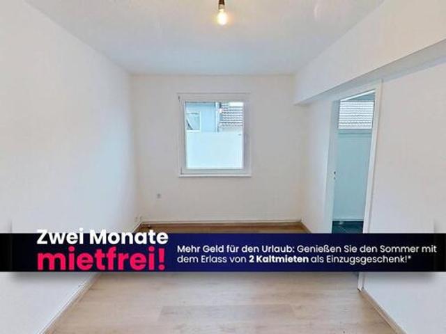 Urlaub für Ihre Geldbörse 2 NKW FREI: Frisch sanierte 2 Zimmer Wohnung in Wuppertal