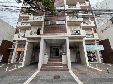 Urquiza 2500, Centro