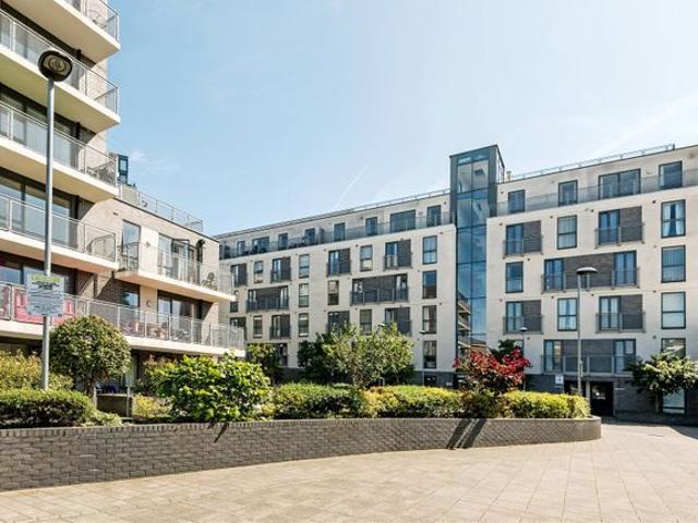 Ursula Gould Way, London E14, 2 bed flat to rent, £2,253 pcm | PrimeLocation