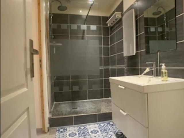 Utah appartement T2 700 euros charges compris TOULON centre ville