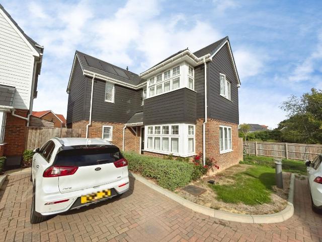 Utah Road, Paddock Wood, Tonbridge TN12, 3 bed detached house to rent, £2,250 pcm | PrimeLocation