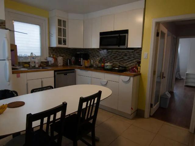 Utilities Included, By Room,5 bed 5 bath House, Full time Workers / Students