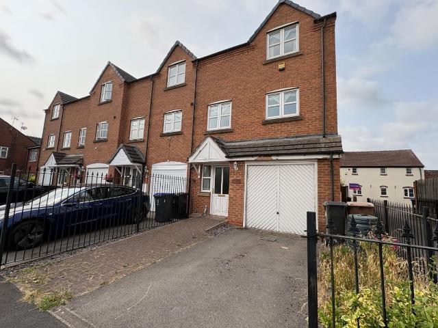 Uttoxeter Road, Blythe Bridge, Stoke On Trent ST11, 3 bed end terrace house to rent, £1,100 pcm | PrimeLocation