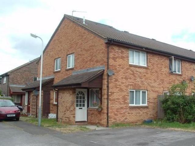 UXBRIDGE UB8 1 bed terraced house to rent £1,500 pcm £346 pw