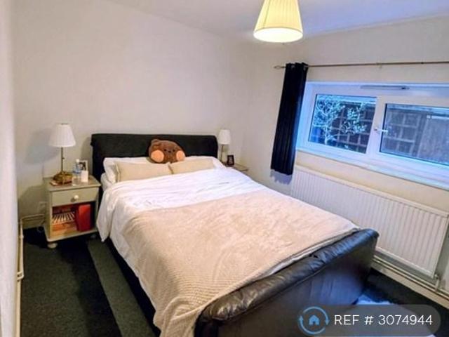 Uxbridge, Hillingdon, UB8 1 bed flat to rent £1,475 pcm £340 pw