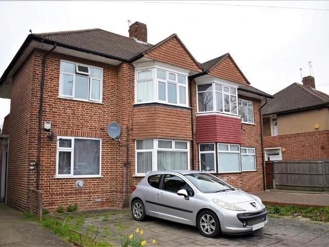 Uxbridge Road, Feltham TW13, 2 bed flat to rent, £1,650 pcm | PrimeLocation
