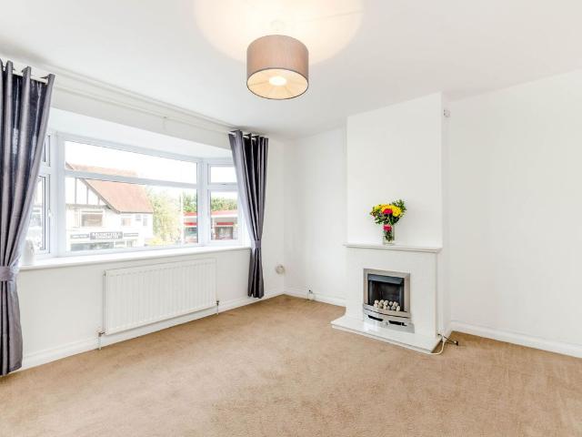 Uxbridge Road, Rickmansworth WD3, 1 bed maisonette to rent, £1,300 pcm | PrimeLocation
