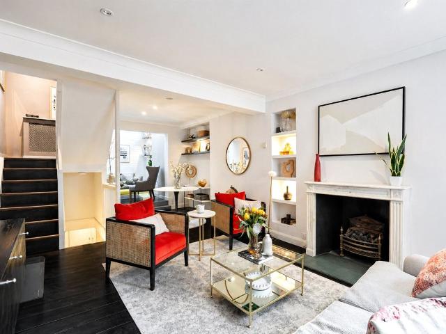 Uxbridge Street, Notting Hill W8, 2 bed terraced house to rent, £8,000 pcm | PrimeLocation