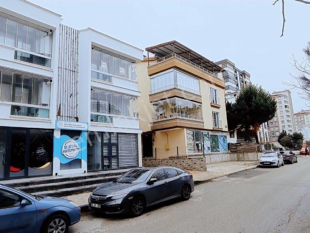 Uygun Cağaloğlu İle Tramvay Arası 2 Cam Balkonlu Yeni 2+1