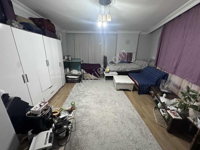 Uygun Emlaktan Satılık 2+1 85m2 2.kat Caddeüstü