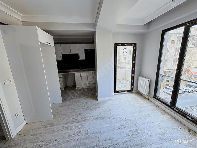 UYGUN EMLAKTAN SATILIK ARA KAT ÖN CEPHE CADDE ÜZERİ 2+1 DAİRE