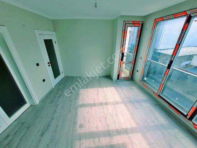 Uytundan Zeytinli Köy Merkezinde Sıfır Satılık 1+1 Daire