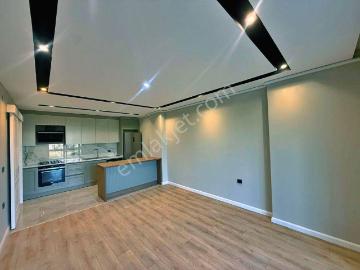 Uytundan Akçayda Önü Açık Yeşil Alan Yerden Isıtmalı Kiralık 1+1