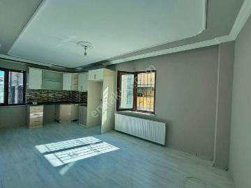 Uytundan Burhaniye Mahkeme Mahallesinde Arakat Satılık 2+1 Daire