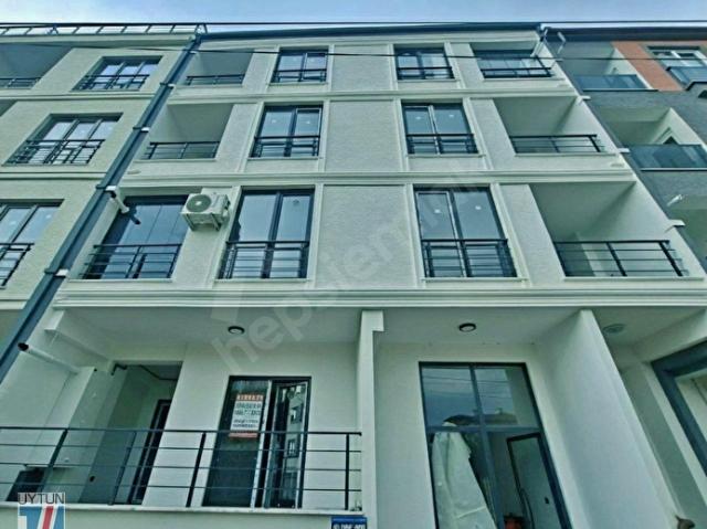 UYTUNDAN EDREMİT KADIKÖY'DE DOĞALGAZLI 1+1 KİRALIK DAİRE