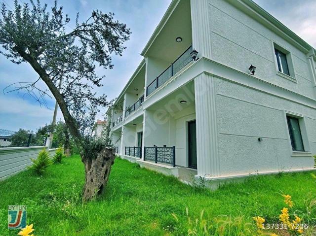 UYTUNDAN GÜREDE DOĞA MANZARALI YERDEN ISITMALI BAHÇELİ 1+1 DAİRE