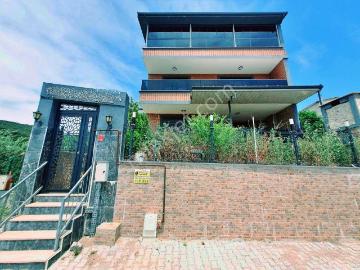 Uytundan Kadıköyde Körfez Manzaralı Devasa Müstakil 6+1villa