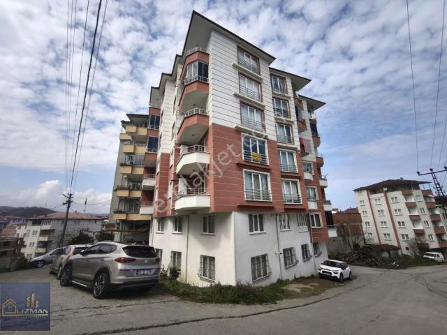 Uzman Emlak'tan Bulancak'ta Satılık 3+1 Sıfır Ayarında Daire