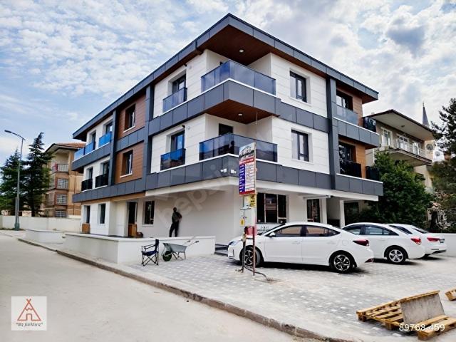 UZMAN EMLAK'TAN SIFIR 3+1 ARA KAT ÖN CEPHE KÖŞEBAŞI EMSALSİZ