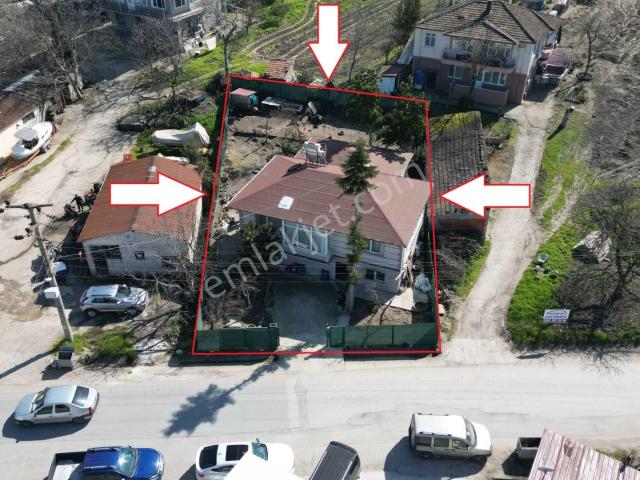 Uzmanlar'dan Tokmak 591 M2 Arsa İçinde Satılık 5+1 Müstakil Ev
