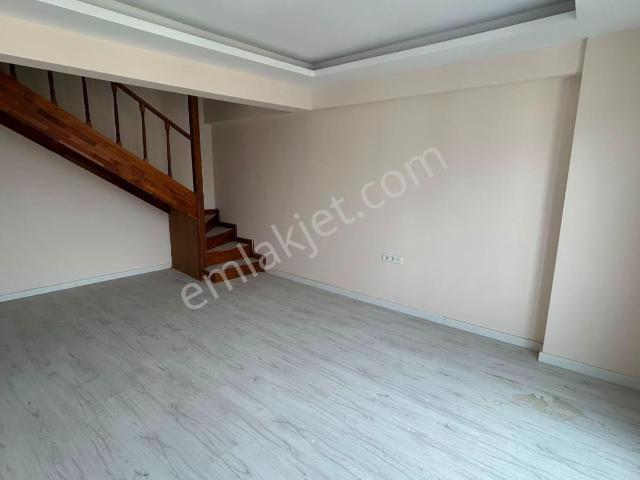 Uzmanlar'dan Kayacık Mah. Deniz Manzaralı Satılık 5+1 Çatı Dubleks Sıfır Daire