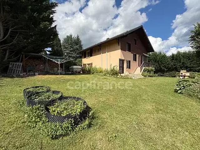 Uzer 65200 Achat / Vente maison 8 pièces t8 jardin cave