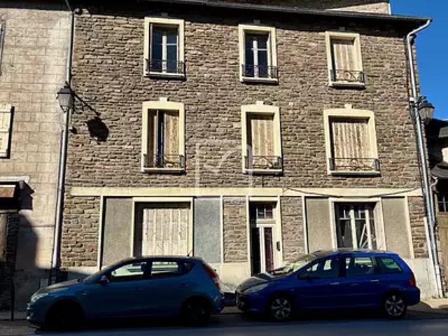 Uzerche 19140 Achat / Vente maison 7 pièces t7