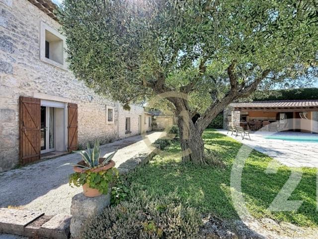 UZÈS, maison à vendre, 6 pièces, 184 m²