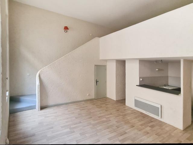 Uzès, appartement au cœur du centre historique 51m² Uzès