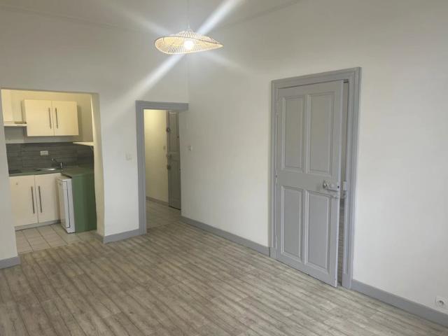 Uzès Appartement T3, Quartier du Portalet