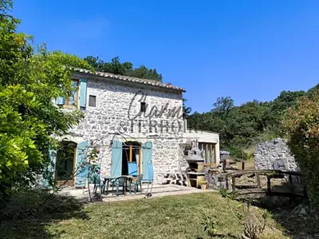 Uzès 30700 Achat / Vente maison 7 pièces t7