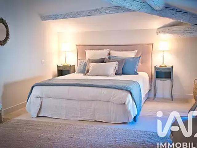 Uzès 30700 Achat / Vente appartement 2 pièces t2 au dernier étage