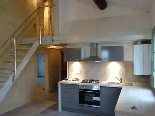 Uzès 30700 Location appartement 4 pièces t4