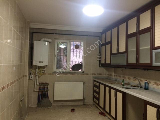 Uzun Carşı Civarı Kiralık Kiralık 2+1 Müstakil Ev