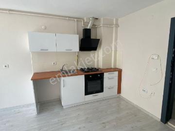 Uzun Emlak'tan Bekar Çalışana 1+1 Kiralık Daire