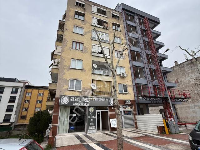 Uzun Emlak'tan Sürat Yolu Üzeri Şehir Ve Doğa Manzaralı Daire