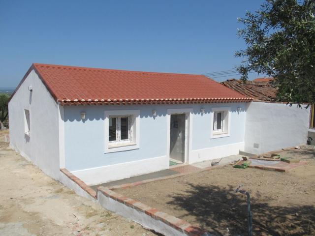 V3. PISCINA. LOTE COM 1520 M2