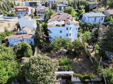 V.koçhan'dan Karabayırda Ziraat Caddesi Altında Triplex Villa