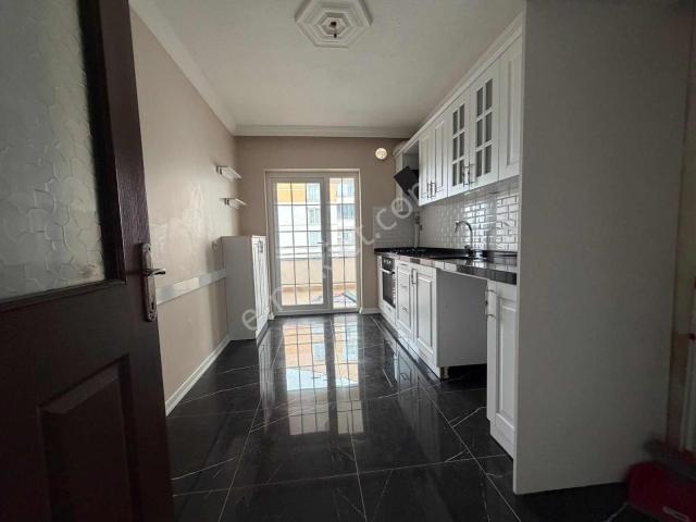 Vıp Gayrimenkul'den Bahçekent Sitesi 3+1 Satılık Dairemiz