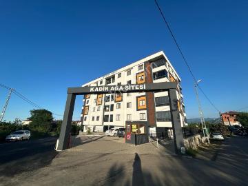 Vıp Gayrimenkul'den Havuzlu Sitede Satılık Daire