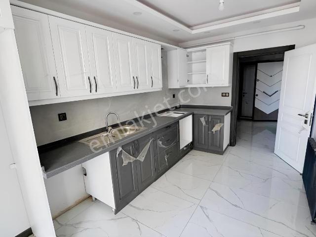 Vıp Gym.den Alaçam Yenicami Mah.de 130m2, 3+1 Satılık Daire 1