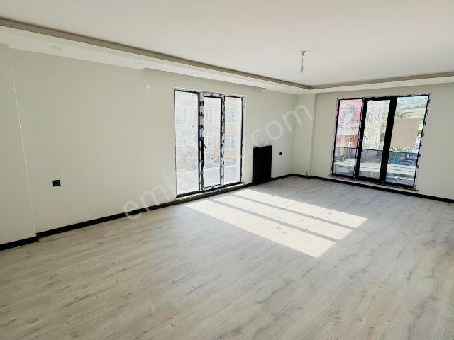 Vıp Gym.den Alaçam Yenicami Mah.de 130m2, 3+1 Satılık Daire 4