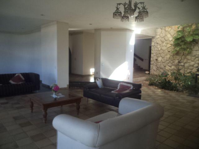 V PINZON CASA CORONEL JOSE AURELIO CAMARA, 552 FUNDO CORRESPONDENTE RUA HERMINIA BONAVIDES, 453