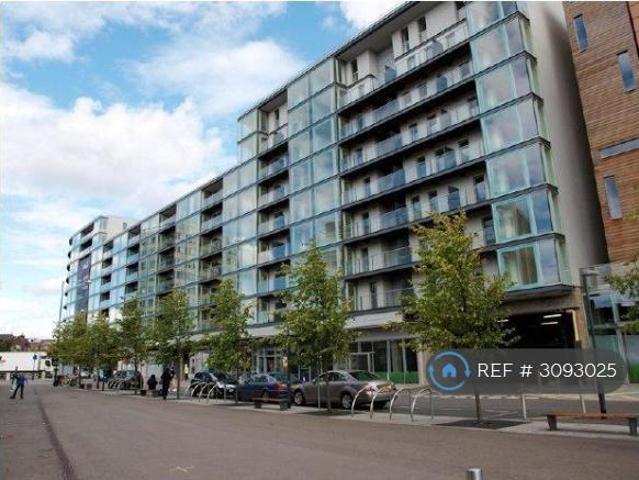 Vantage Building, Hayes, UB3 1 bed flat to rent £1,425 pcm £329 pw