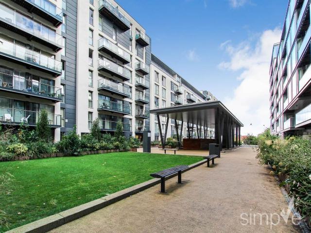 Vantage Building, Station Approach, Hayes UB3, 2 bed flat to rent, £2,200 pcm | PrimeLocation