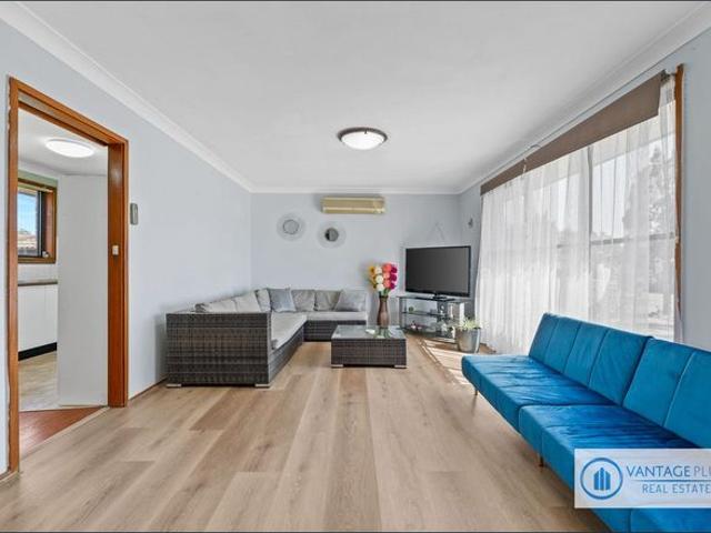 Vantage Plus presents this charming Ingleburn residence available for rent!