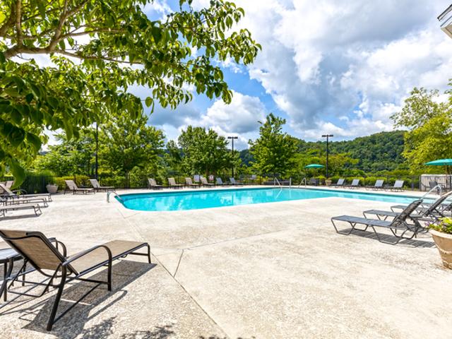 Vantage Pointe at Marrowbone Heights 3 Bedroom Apartment for Rent at 1164 Vantage Pointe, Ashland City, TN 37015